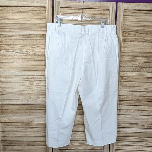 Larry Levine Woman Capri's Cropped Pants Stretch White Size 16W - Picture 7 of 12